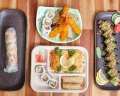 Plateau sushi tempura et rolls à Paris 16